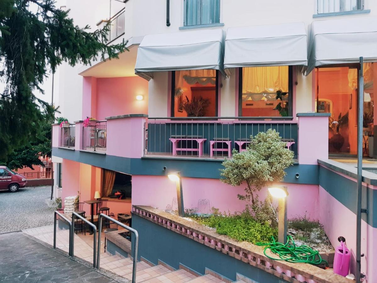 Hotel Azzurra Salsomaggiore Terme Exterior photo